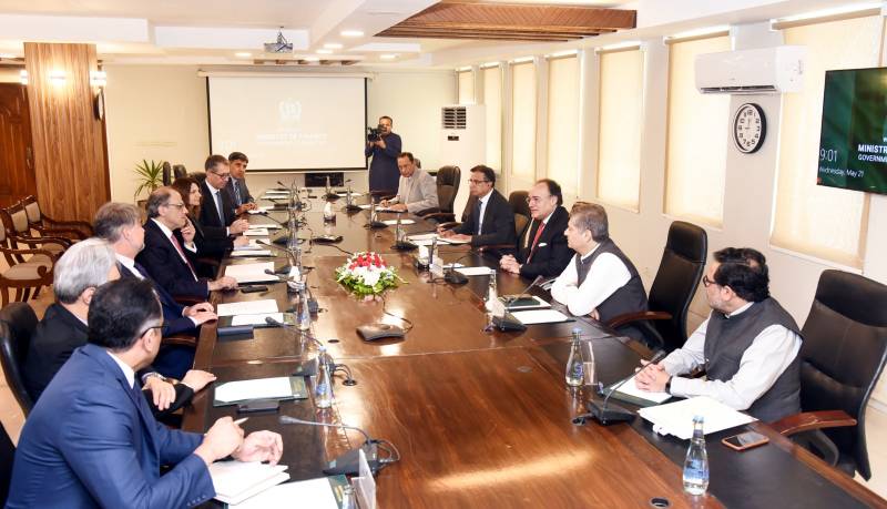Pakistan-IMF talks on budget continue, FBR seeks tax concession