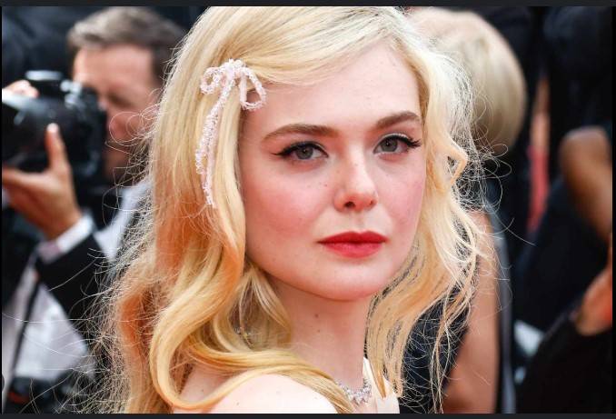 Norway film starring Elle Fanning gets 19-minute Cannes ovation
