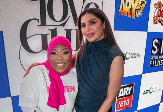 Hello Shabana! Mahira Khan and Onijah Robinson’s unforgettable crossover in New York