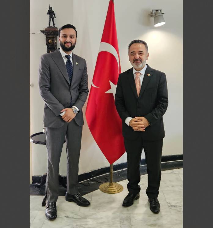 Turkish envoy visits UMT, discusses educational cooperation with Ibrahim Murad