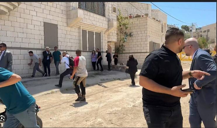 Outrage at Israeli shots as diplomats tour West Bank