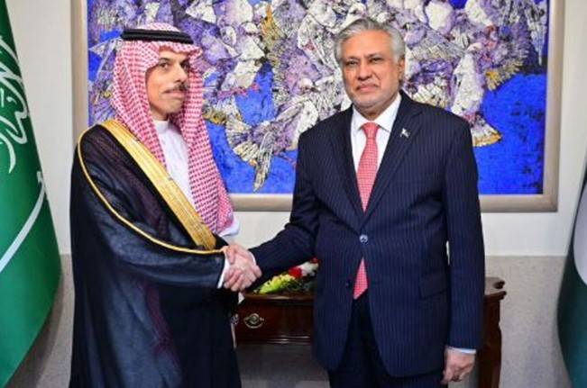 Ishaq Dar, Saudi FM discuss regional developments