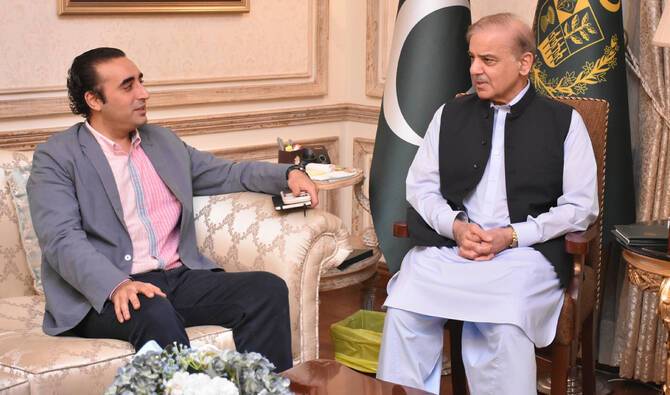 Bilawal meets PM to discuss Pak-India tensions and diplomatic strategy