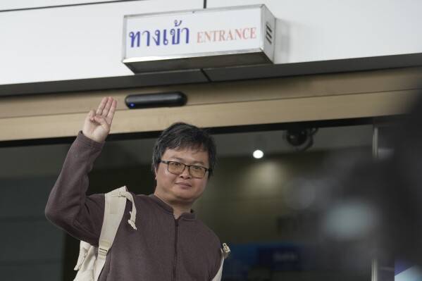Jailed Thai lawyer wins international rights award