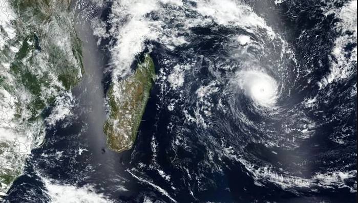 Cyclone 'Shakti' developing 985km away from Karachi, says Met Office