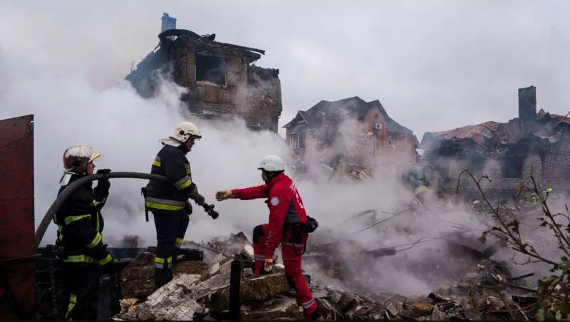12 killed as Russia pummels Ukraine with biggest ever drone attack