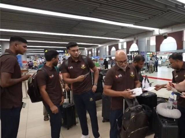 Bangladesh cricket team arrives in Pakistan