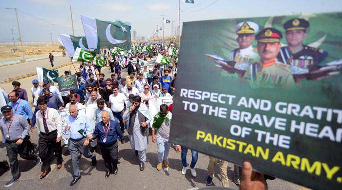 DHA Karachi hosts 'Thanksgiving Race' to pay tribute to armed forces