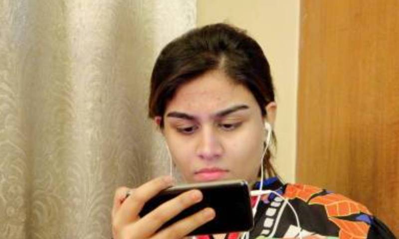 Digital Defence: Smart parental moves to help teens stay safe 