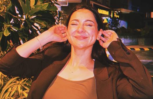 Hania Aamir lights up social media with love-filled interactions