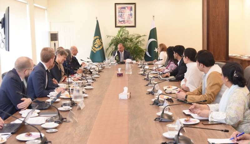 Pakistan, ADB to jointly develop National Climate Strategy and youth-focused green projects