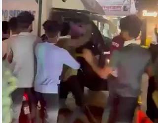 Muslims brutally attacked by extremist Hindus in Aligarh, 4 injured