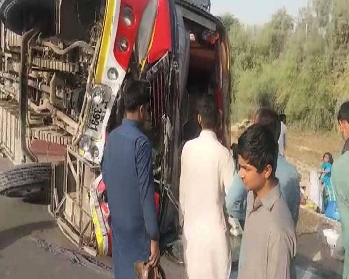 Passenger bus overturns in Shikarpur; one dead, ten injured 