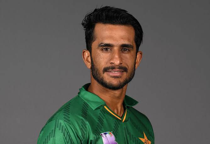 Cricketer Hassan Ali’s mother robbed of Rs2.3 lacs in Gujranwala