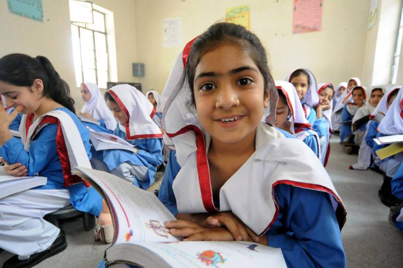 Sindh govt to grant Rs3500 as stipend to students
