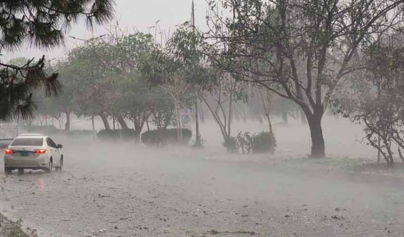 Stormy winds and rains wreak havoc in KP; 5 killed, 14 injured