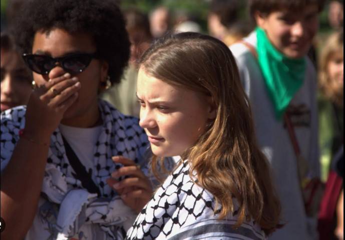 Greta Thunberg to visit Gaza with activists