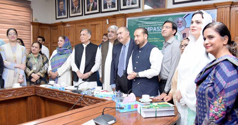 UHS unveils new nursing curriculum 
