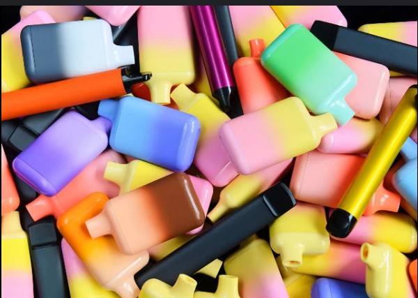 UK ban on disposable vapes goes into effect