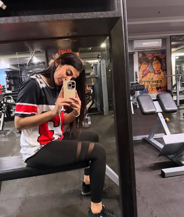 Yashma Gill drops 'Snuggles, Struggles, and Working Out' vibes