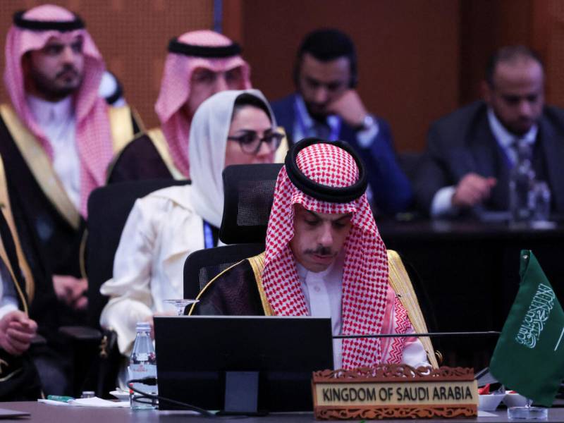 Arab ministers condemn Israel 'ban' on planned West Bank visit