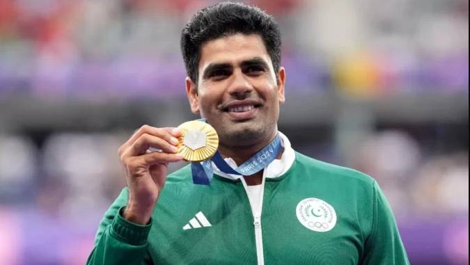 Arshad Nadeem to return to Pakistan tonight