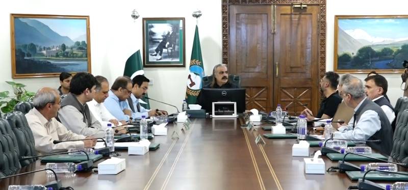 KP govt to provide all amenities in schools under emergency plan: CM Gandapur