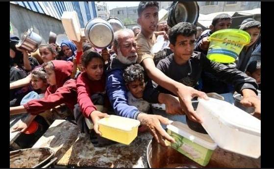 Rescuers say Israeli fire kills 27 near Gaza aid point