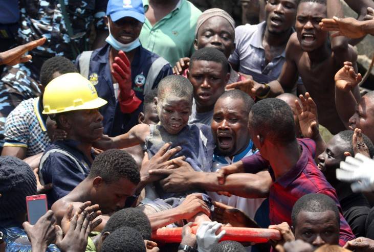 Collapsed pit kills 11 children in northern Nigeria