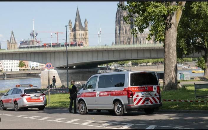 World War II bombs spark large-scale evacuation in Cologne