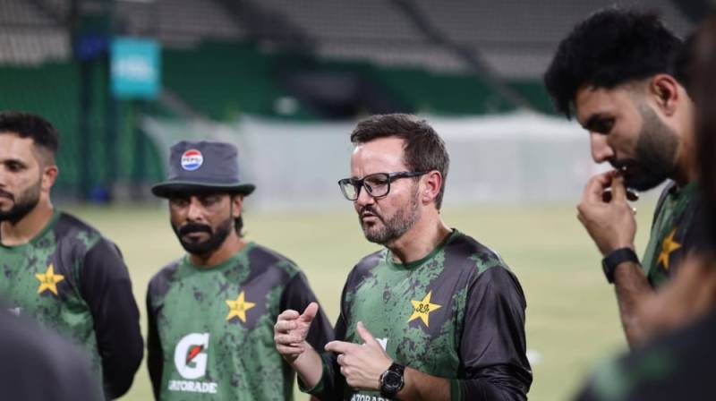 Mike Hesson pushes for multi-skilled, smarter cricket