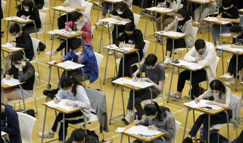 Millions sit China's high-stakes university entrance exam