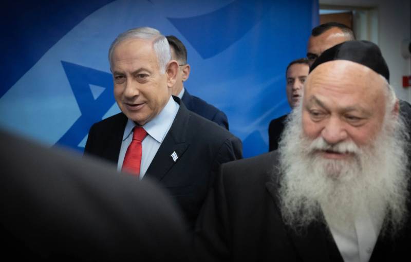 Israel ultra-Orthodox party threatens to bring down Netanyahu's govt