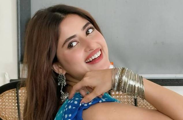 Sajal Aly slays in Saboor Aly’s outfit as she shares Eid greetings