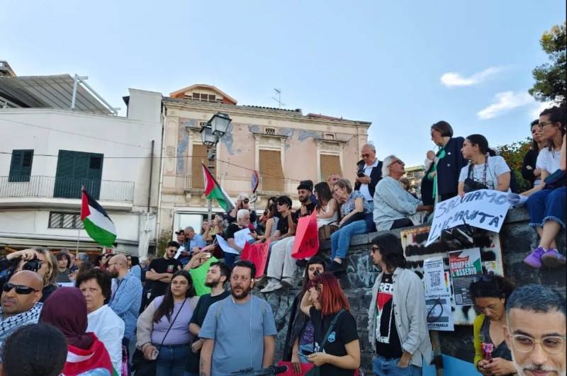 Tunisia activists launch Gaza-bound convoy in 'symbolic act'
