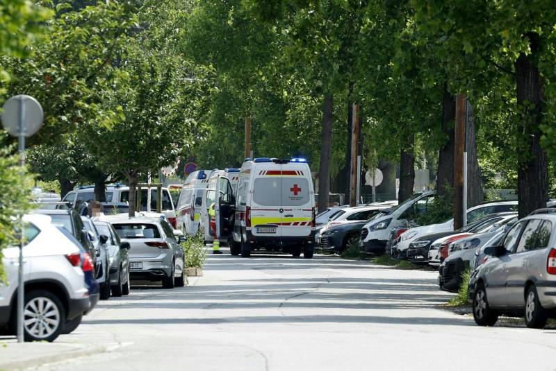 10 dead after gunfire in Austrian school