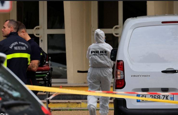Teaching assistant stabbed to deth at French school
