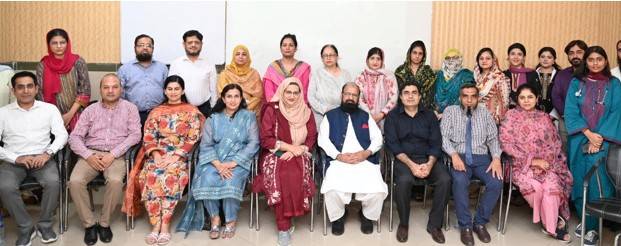 Research training course hosted at Fatima Jinnah Medical University