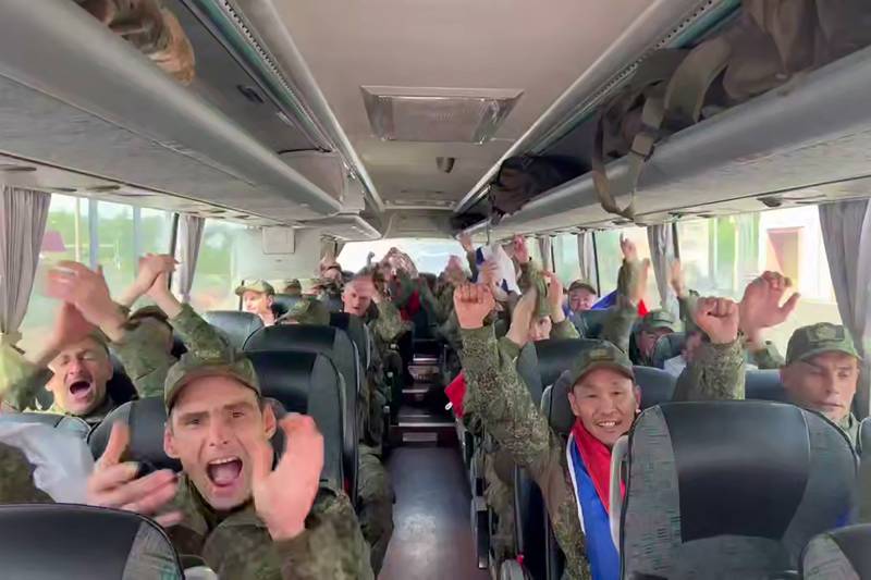 Ukraine, Russia say exchanged new group of POWs