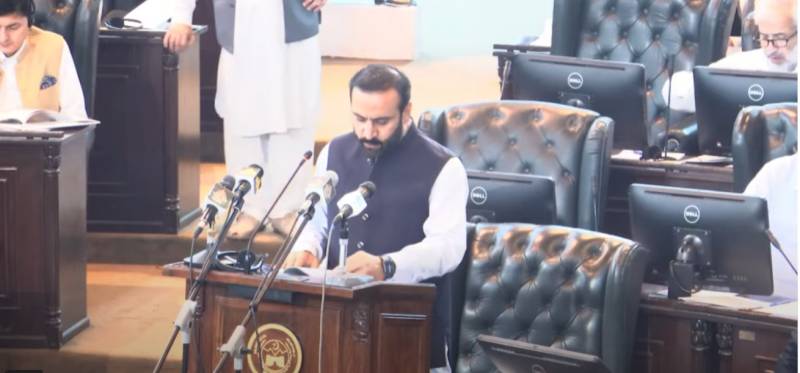 KP unveils Rs2.1 trillion budget with 10pc salary, 7pc pension increase