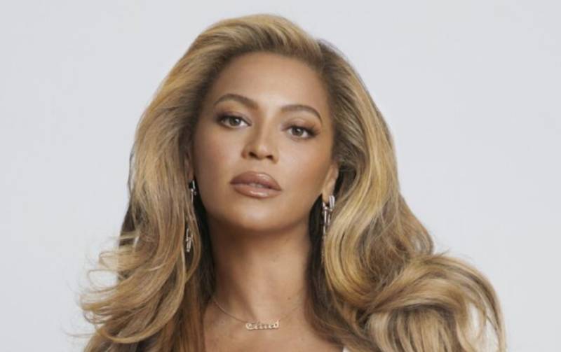 'Mommy Loves You': Beyoncé honours Sir and Rumi on 8th birthday onstage