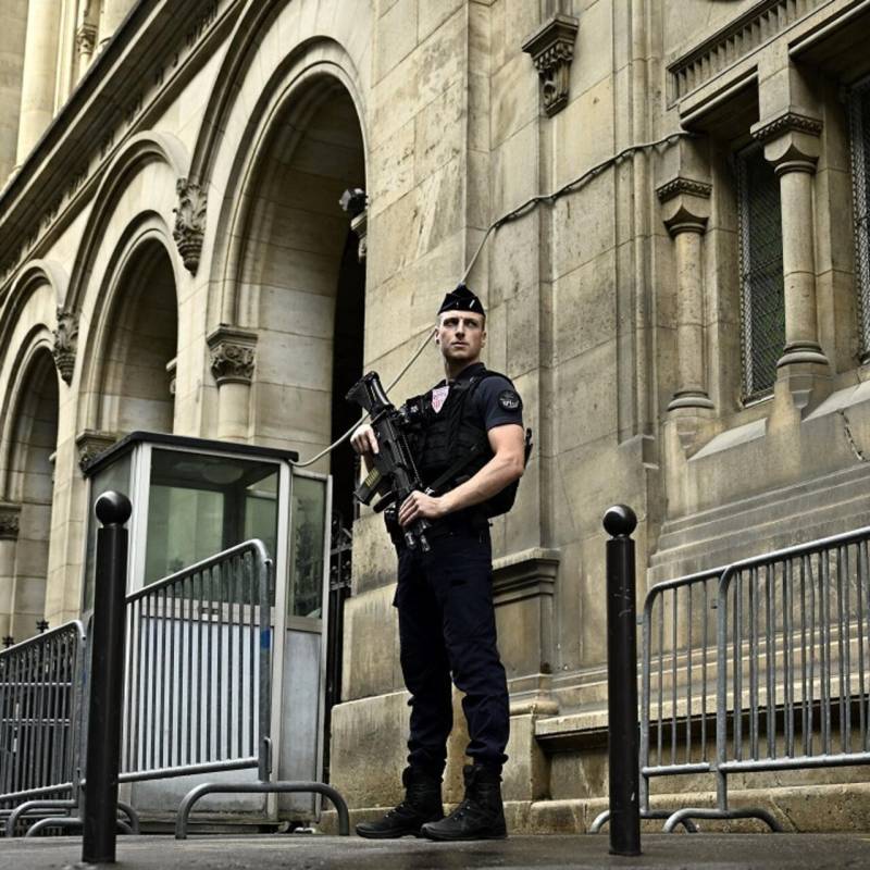 France boosts security, including around Jewish, US sites