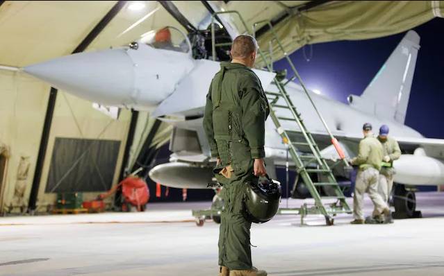 UK moves warplanes to Middle East amid Iran crisis
