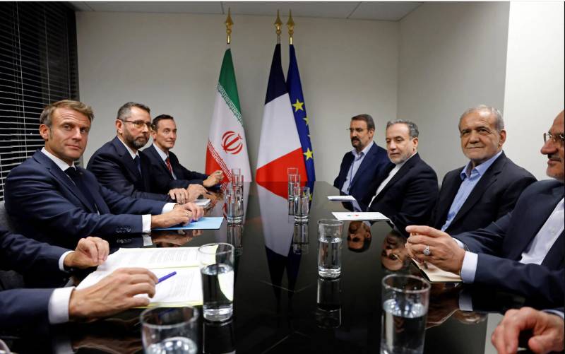 Macron urges Iran president to 'quickly' resume nuclear talks