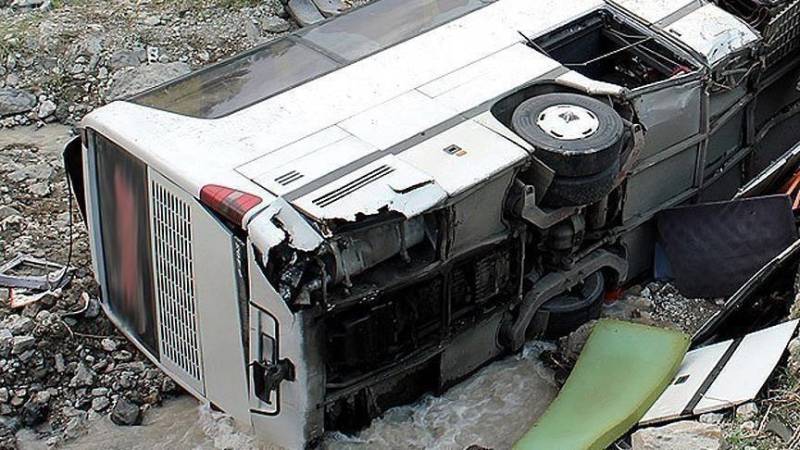 Minibus, truck collide in Ivory Coast, killing 14