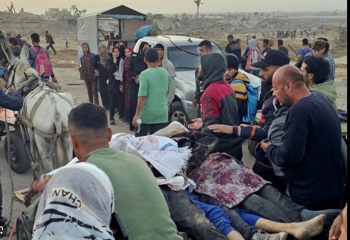 50 Gazans killed in Israeli attack on aid site