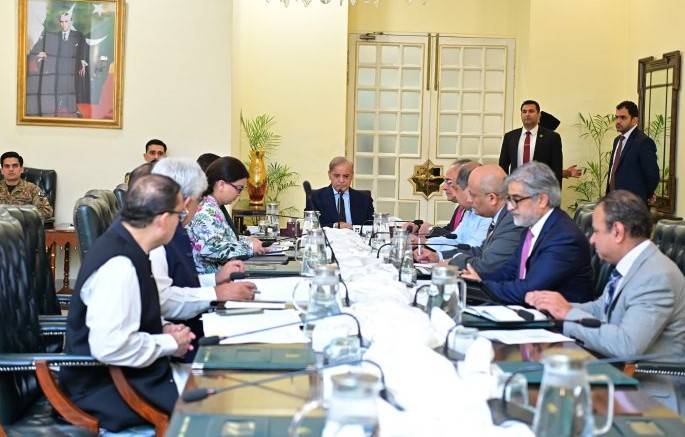 PM Shehbaz forms committee to promote cashless economy, digitization