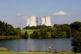 Czechs sign record nuclear deal but questions remain