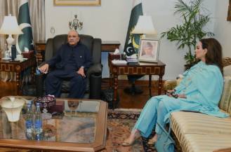 Sherry Rehman briefs President Zardari on budget, regional tensions
