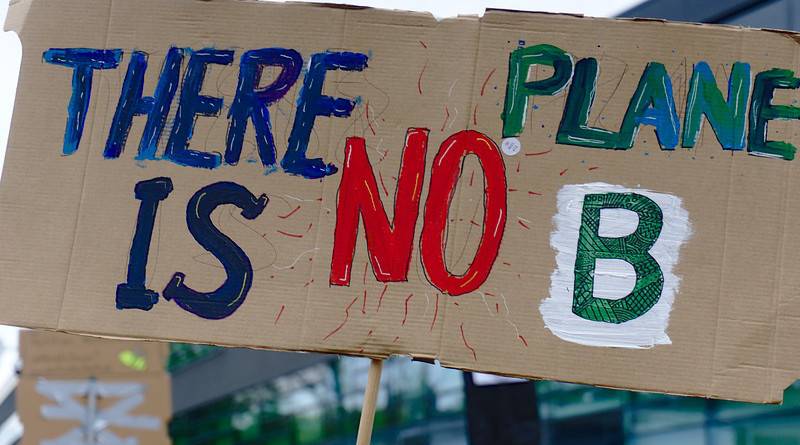 Warning signs on climate flashing bright red: top scientists